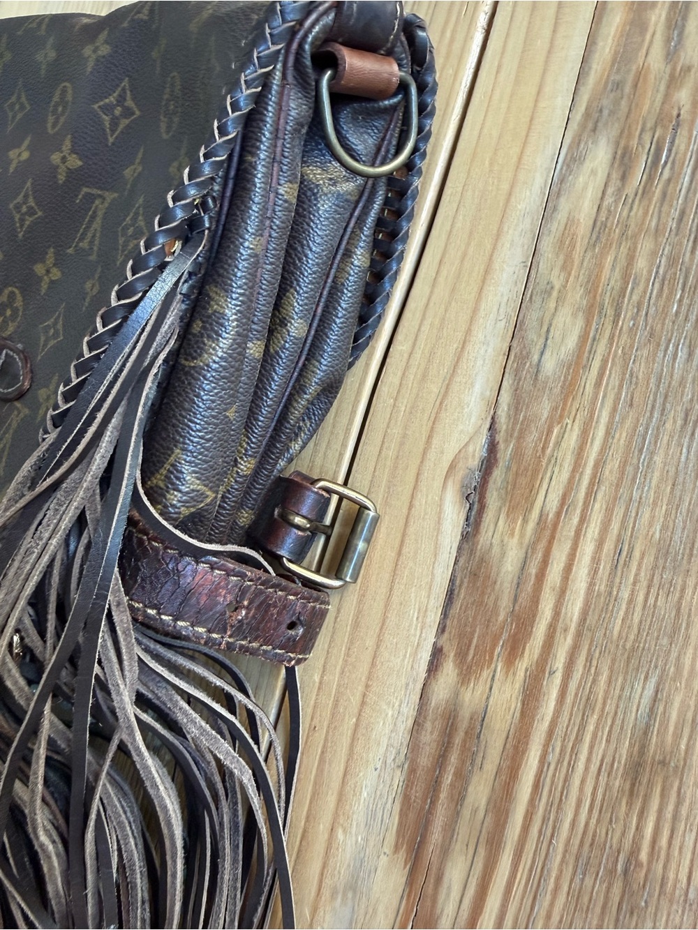 LV Monogram Bag, Altered Fringe DIY - Picture 3 of 17